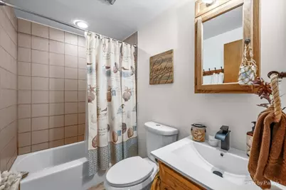208 N Shore Drive, Oakwood Hills, IL 60013 - Photo 27