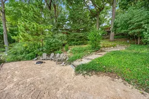 208 N Shore Dr, Oakwood Hills, IL 60013 - Photo 39