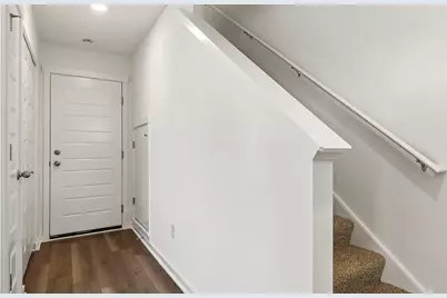 2726 Arrowhead Drive, Pingree Grove, IL 60140 - Photo 5