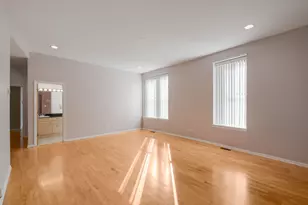 4060 S Ellis Ave, Chicago, IL 60653 - Photo 11