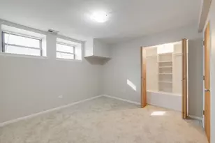 4060 S Ellis Ave, Chicago, IL 60653 - Photo 17