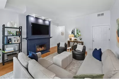 317 W Webster Avenue #1, Chicago, IL 60614 - Photo 5