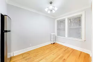 4857 W Roscoe St, Chicago, IL 60641 - Photo 9