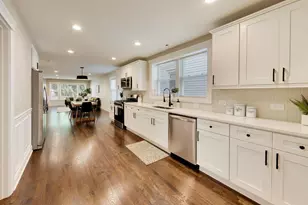 10720 S Indiana Ave, Chicago, IL 60628 - Photo 13