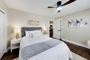 10720 S Indiana Ave, Chicago, IL 60628 - Photo 15