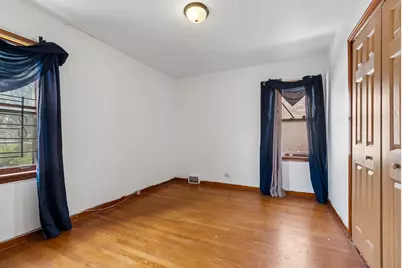 7418 S Maplewood Avenue, Chicago, IL 60629 - Photo 13