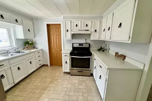410 SW 2nd St, Aledo, IL 61231 - Photo 7