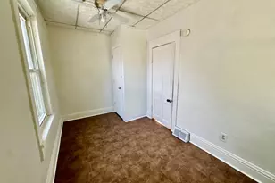 410 SW 2nd St, Aledo, IL 61231 - Photo 11