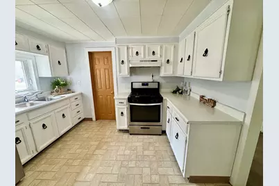 410 SW 2nd Street, Aledo, IL 61231 - Photo 9