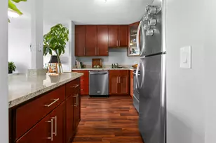 5445 N Sheridan Rd, Chicago, IL 60640 - Photo 9