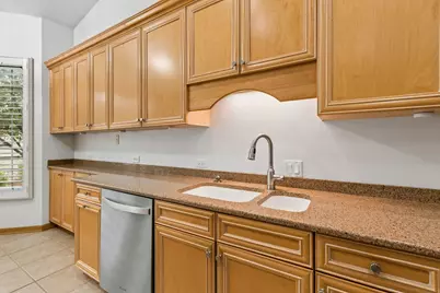 5104 Commonwealth Avenue, Western Springs, IL 60558 - Photo 13