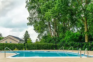 270 Butternut Ln, Streamwood, IL 60107 - Photo 21