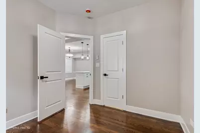 1128 N Lockwood Avenue, Chicago, IL 60651 - Photo 13