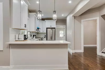 1128 N Lockwood Avenue, Chicago, IL 60651 - Photo 7