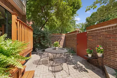 1926 N Larrabee Street, Chicago, IL 60614 - Photo 11