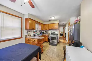 1324 N Laramie Ave, Chicago, IL 60651 - Photo 5