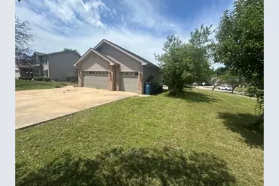 1235 Patriot Way, Bourbonnais, IL 60914 - Photo 3
