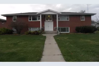 405 E Seminole Street #2, Dwight, IL 60420 - Photo 1