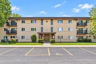 505 S Cleveland Ave, Arlington Heights, IL 60005 - Photo 1