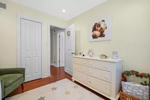 421 Vassar Ln, Des Plaines, IL 60016 - Photo 17