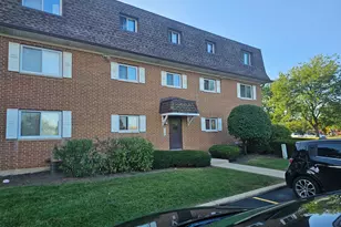 1903 Golf Rd, Mount Prospect, IL 60056 - Photo 23