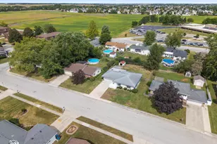 651 Concord Pl, Bourbonnais, IL 60914 - Photo 37