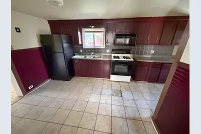 492 Freeland Avenue, Calumet City, IL 60409 - Photo 7