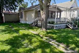 492 Freeland Ave, Calumet City, IL 60409 - Photo 1