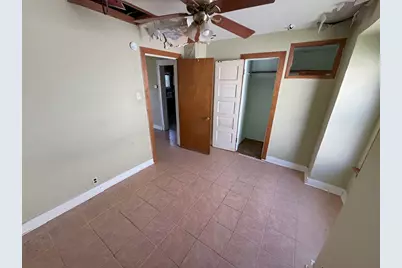 492 Freeland Avenue, Calumet City, IL 60409 - Photo 5