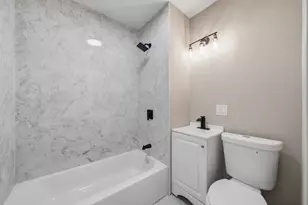 122 N Long Ave, Chicago, IL 60644 - Photo 9