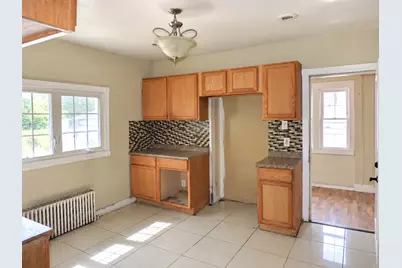 1110 N 16th Avenue, Melrose Park, IL 60160 - Photo 7