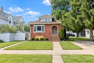 1110 N 16th Ave, Melrose Park, IL 60160 - Photo 1