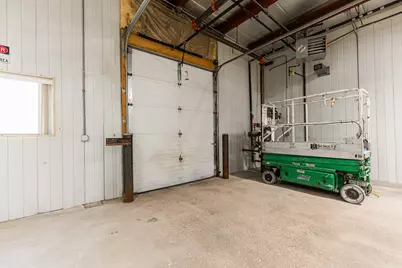 520 N Maple Street, Sycamore, IL 60178 - Photo 13
