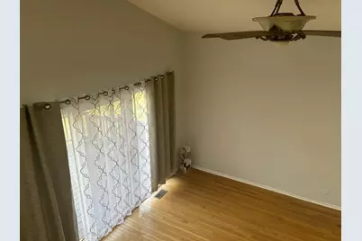 127 Villa Way #127, Bloomingdale, IL 60108 - Photo 3