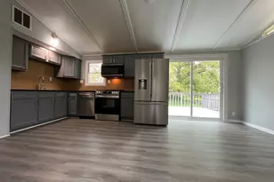 150 Wilson Pl, Oswego, IL 60543 - Photo 3