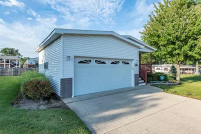 3300 Evergreen Lane, Park City, IL 60085 - Photo 3