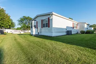 3300 Evergreen Ln, Park City, IL 60085 - Photo 21