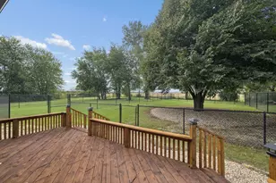 12076 Ashley Rd, Newark, IL 60541 - Photo 9