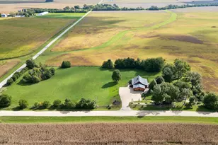 12076 Ashley Rd, Newark, IL 60541 - Photo 51