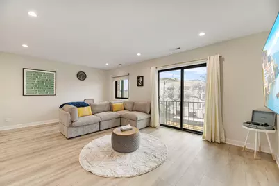 7109 N Western Avenue #3S, Chicago, IL 60645 - Photo 3