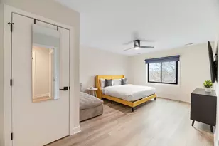 7109 N Western Ave, Chicago, IL 60645 - Photo 13