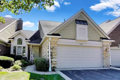 825 Fountain View Drive, Deerfield, IL 60015 - Photo 1