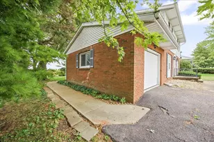 307 S 7th St, Chatsworth, IL 60921 - Photo 37