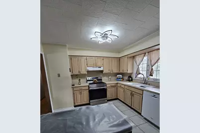 12543 S Menard Avenue, Palos Heights, IL 60463 - Photo 3
