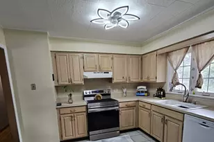 12543 S Menard Ave, Palos Heights, IL 60463 - Photo 3