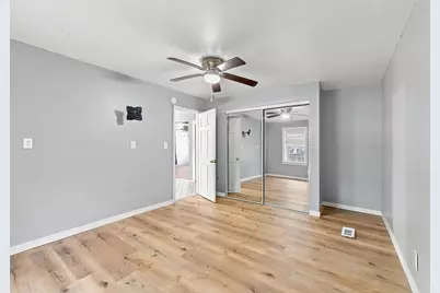 505 E 4th Street, Sterling, IL 61081 - Photo 17