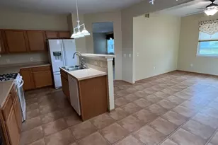 651 S Mecosta Ln, Romeoville, IL 60446 - Photo 7