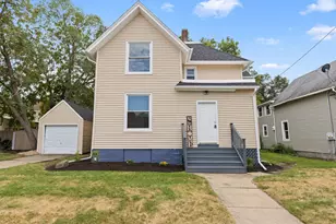 1035 Benton St, Rockford, IL 61107 - Photo 1