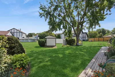 1251 N Scarlet Drive, Addison, IL 60101 - Photo 33