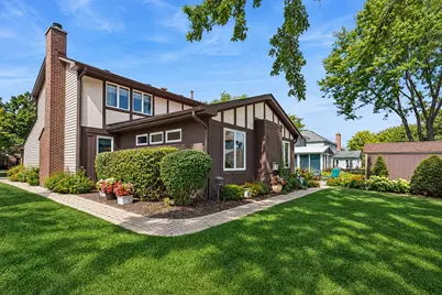 1251 N Scarlet Drive, Addison, IL 60101 - Photo 27